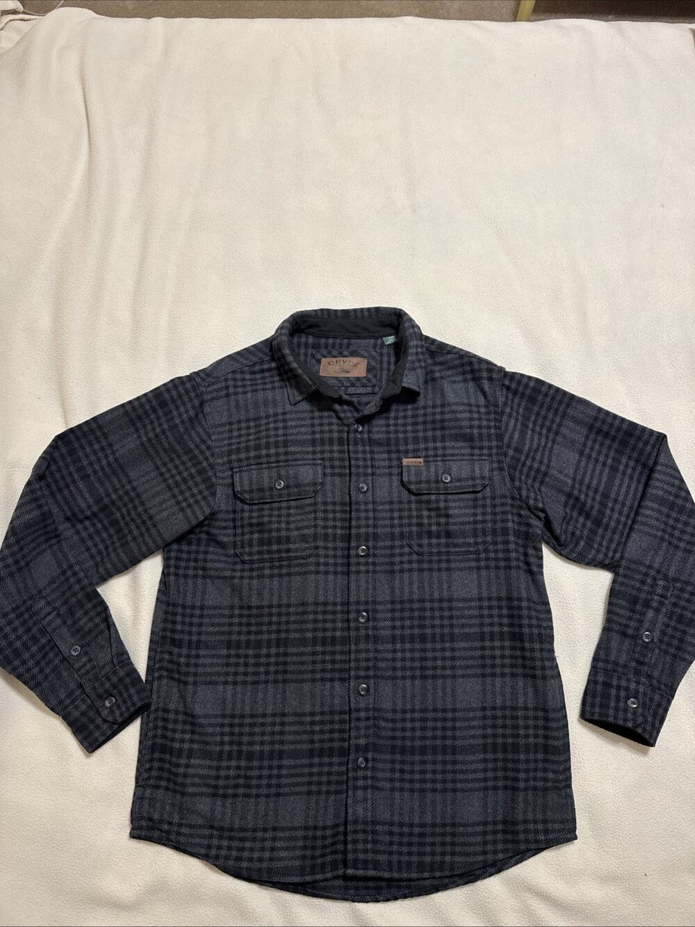Orvis Heavy Thick Knit Flannel Mens Shirt Black And Gray Plaid Size Medium
